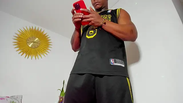 ronnie 7777 online show from November 10, 2025, 1:21 pm