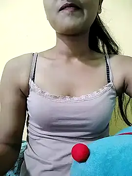 MISSQUEEN48 online show from September 13, 2025, 6:13 am