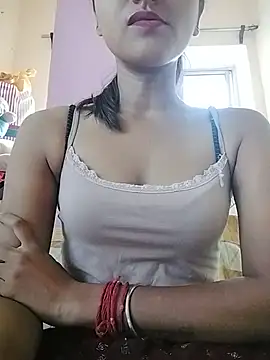 Snapshot of MISSQUEEN48 chatting on July 18, 2026, 6:17 am MISSQUEEN48 online show from July 18, 2026, 6:17 am