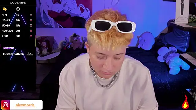  AlexMorris online show from October 12, 2025, 3:49 am