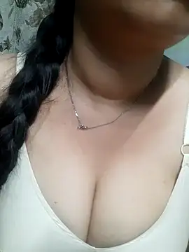 sajida34 online show from February 12, 2025, 12:58 am