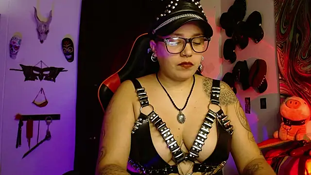 LilithSharon online show from February 5, 2026, 4:55 pm