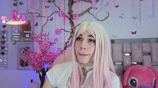 DaripQueen online show from March 25, 2026, 2:23 pm