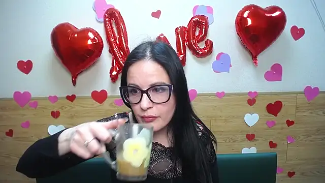 TayaBoret online show from February 14, 2025, 6:40 pm