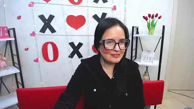 TayaBoret online show from February 24, 2025, 9:41 pm