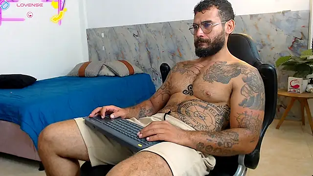 hanz col online show from November 12, 2025, 2:12 am