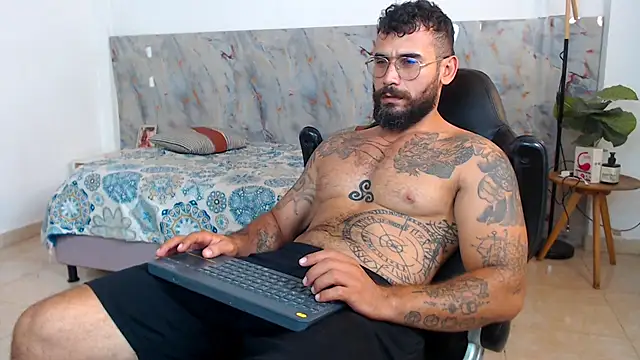 hanz col online show from November 27, 2025, 11:51 pm