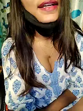 Reena Singh53 online show from January 22, 2025, 4:33 pm