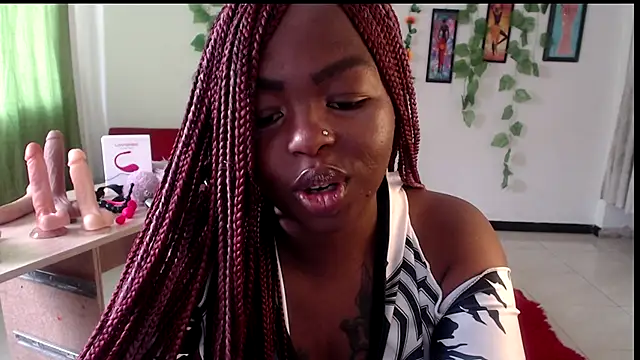  Zooee online show from November 19, 2025, 5:13 pm