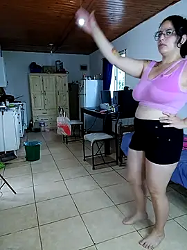 Snapshot of babyluna939 chatting on February 2, 2026, 7:23 pm babyluna939 online show from February 2, 2026, 7:23 pm