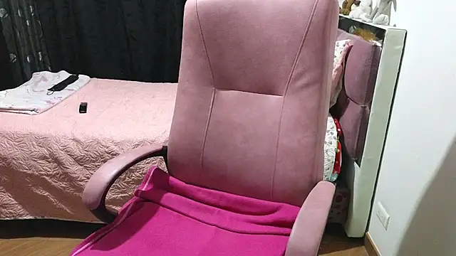 Snapshot of scarletteowens chatting on February 10, 2025, 11:45 pm scarletteowens online show from February 10, 2025, 11:45 pm