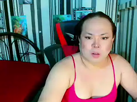 Snapshot of Reginex chatting on June 4, 2026, 9:54 pm Reginex online show from June 4, 2026, 9:54 pm