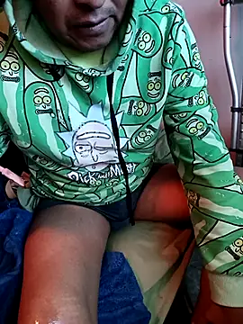 Snapshot of soy_el_rick chatting on November 5, 2025, 6:57 am soy el rick online show from November 5, 2025, 6:57 am