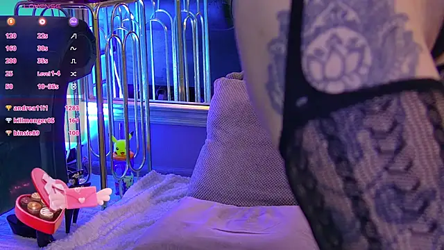 Snapshot of SerenaReese chatting on February 27, 2025, 2:42 am SerenaReese online show from February 27, 2025, 2:42 am