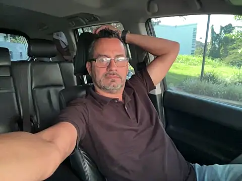 Snapshot of party2025 chatting on March 19, 2025, 2:13 pm party2025 online show from March 19, 2025, 2:13 pm