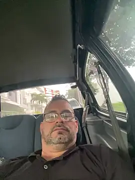 Snapshot of party2025 chatting on March 19, 2025, 8:32 pm party2025 online show from March 19, 2025, 8:32 pm