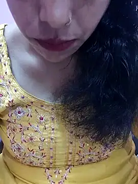 Snapshot of Urmila_bhabhii chatting on February 19, 2025, 3:17 am Urmila bhabhii online show from February 19, 2025, 3:17 am