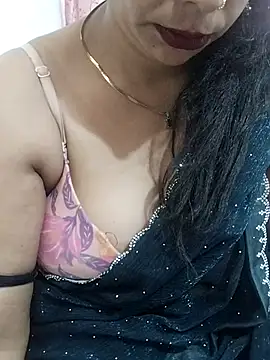 Snapshot of Urmila_bhabhii chatting on April 25, 2026, 3:09 am Urmila bhabhii online show from April 25, 2026, 3:09 am