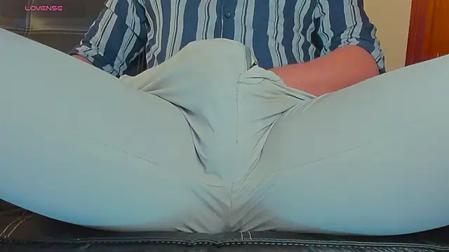 MrLonely02 online show from December 14, 2024, 9:45 pm