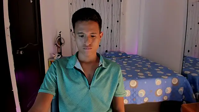 Snapshot of alessandro_wizard chatting on February 13, 2025, 2:23 am alessandro wizard online show from February 13, 2025, 2:23 am