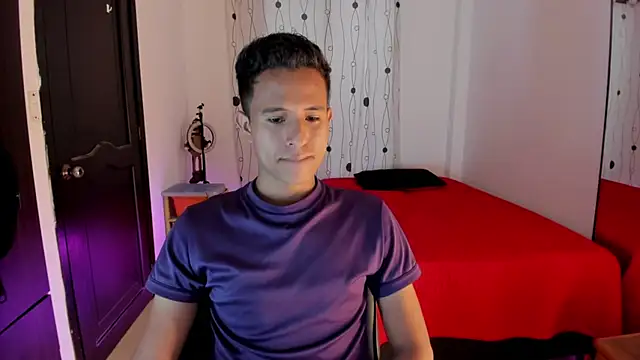 Snapshot of alessandro_wizard chatting on February 15, 2025, 9:04 pm alessandro wizard online show from February 15, 2025, 9:04 pm