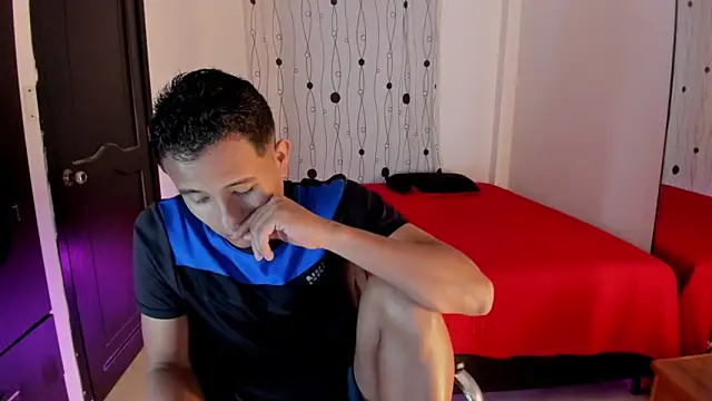 Snapshot of alessandro_wizard chatting on February 17, 2025, 10:14 pm alessandro wizard online show from February 17, 2025, 10:14 pm