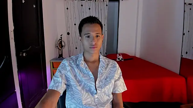 Snapshot of alessandro_wizard chatting on February 26, 2025, 7:49 pm alessandro wizard online show from February 26, 2025, 7:49 pm