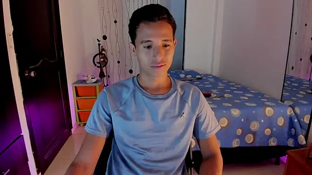 Snapshot of alessandro_wizard chatting on March 10, 2025, 9:51 pm alessandro wizard online show from March 10, 2025, 9:51 pm