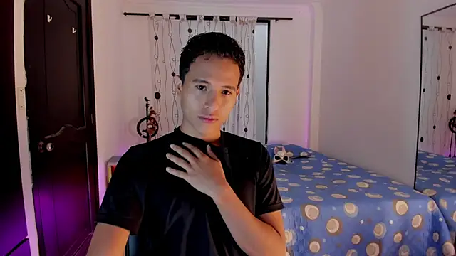 Snapshot of alessandro_wizard chatting on March 12, 2025, 1:30 pm alessandro wizard online show from March 12, 2025, 1:30 pm