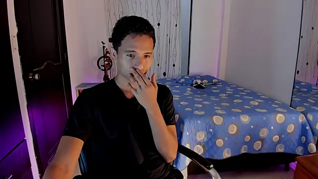 Snapshot of alessandro_wizard chatting on March 12, 2025, 9:03 pm alessandro wizard online show from March 12, 2025, 9:03 pm