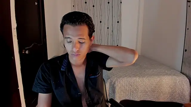 Snapshot of alessandro_wizard chatting on March 19, 2025, 10:53 pm alessandro wizard online show from March 19, 2025, 10:53 pm