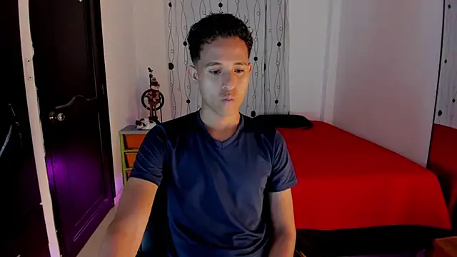 Snapshot of alessandro_wizard chatting on March 21, 2025, 11:23 pm alessandro wizard online show from March 21, 2025, 11:23 pm