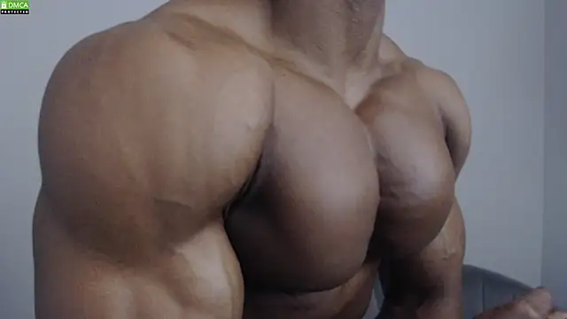 Snapshot of exquisite50 chatting on December 21, 2024, 4:41 am exquisite50 online show from December 21, 2024, 4:41 am