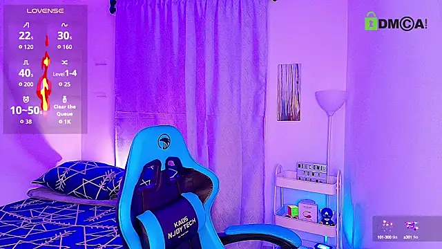 Snapshot of aron_wi chatting on September 12, 2025, 10:37 am aron wi online show from September 12, 2025, 10:37 am