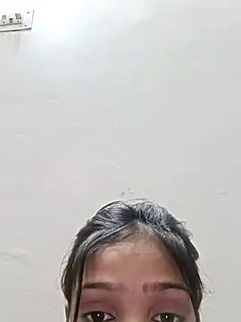 Snapshot of Riyu_05 chatting on March 19, 2025, 10:00 am Riyu 05 online show from March 19, 2025, 10:00 am