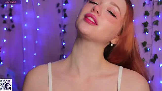 YourSkyAni online show from November 30, 2025, 12:09 pm