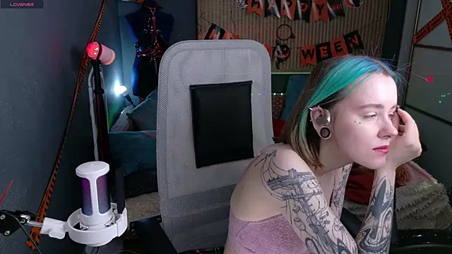 Cumpotik Eve online show from December 18, 2025, 2:50 am