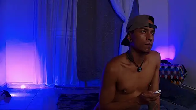 Mowgli FFun online show from May 26, 2026, 3:02 am