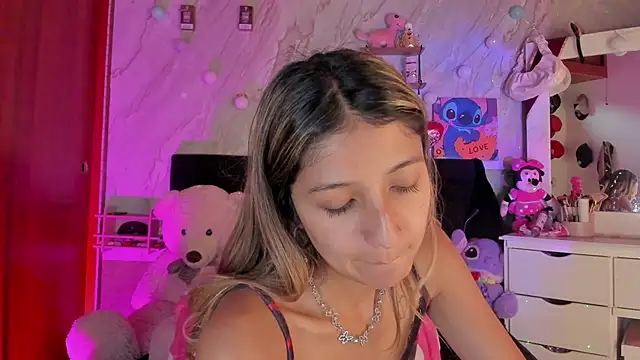 ariana rosse   online show from April 11, 2026, 3:16 pm