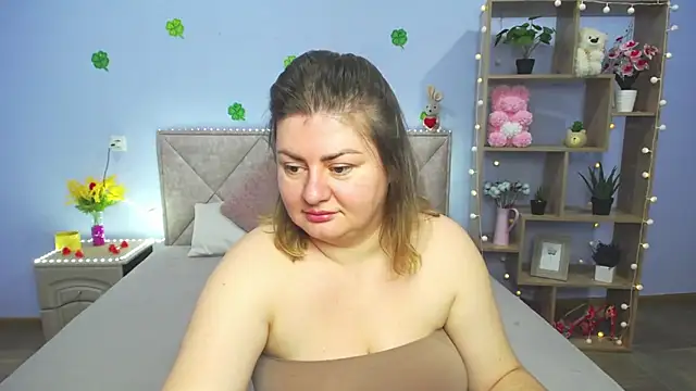 Snapshot of ZannaDreil chatting on March 21, 2025, 7:13 pm ZannaDreil online show from March 21, 2025, 7:13 pm