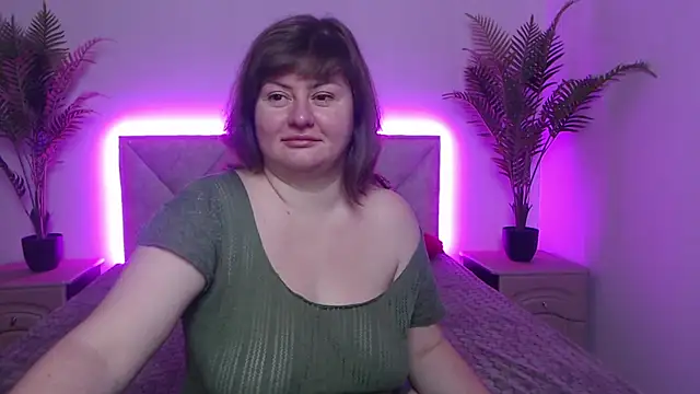 Snapshot of ZannaDreil chatting on September 18, 2025, 11:56 am ZannaDreil online show from September 18, 2025, 11:56 am