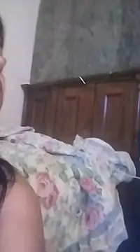 Snapshot of SINUECASTILLO chatting on December 17, 2024, 10:55 am SINUECASTILLO online show from December 17, 2024, 10:55 am