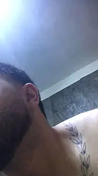 Snapshot of SINUECASTILLO chatting on February 25, 2025, 7:47 pm SINUECASTILLO online show from February 25, 2025, 7:47 pm