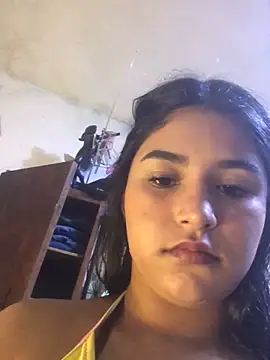 Snapshot of SINUECASTILLO chatting on March 8, 2025, 5:59 am SINUECASTILLO online show from March 8, 2025, 5:59 am