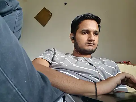 Jonrobinso online show from October 27, 2025, 5:11 am