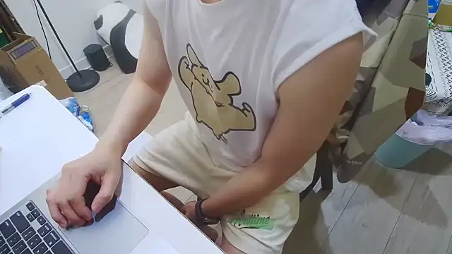 AnthroTw online show from September 29, 2025, 3:06 pm