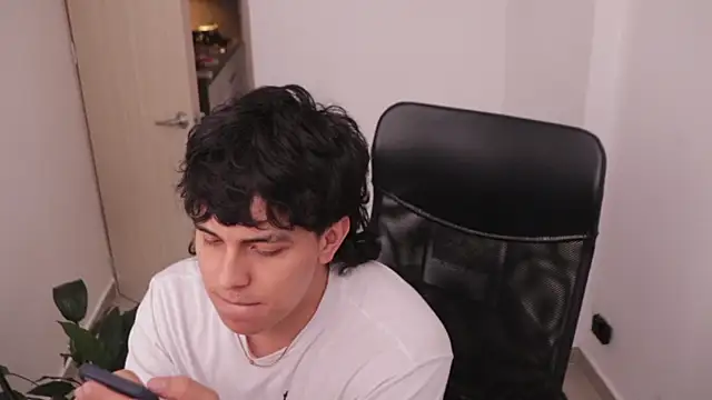 Tony Hoffa online show from March 6, 2026, 10:17 pm