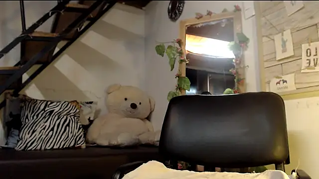 Snapshot of luna_sky83 chatting on February 25, 2025, 5:41 am luna sky83 online show from February 25, 2025, 5:41 am