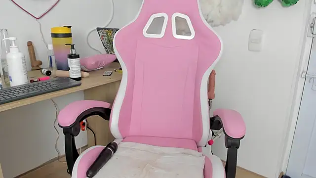 AlyRoses online show from March 16, 2025, 6:09 am