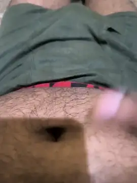 Snapshot of karthick25 chatting on November 25, 2025, 5:35 pm karthick25 online show from November 25, 2025, 5:35 pm